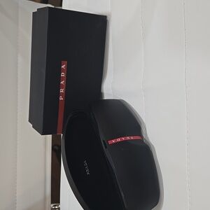 NWT PRADA SUNGLASS CASE